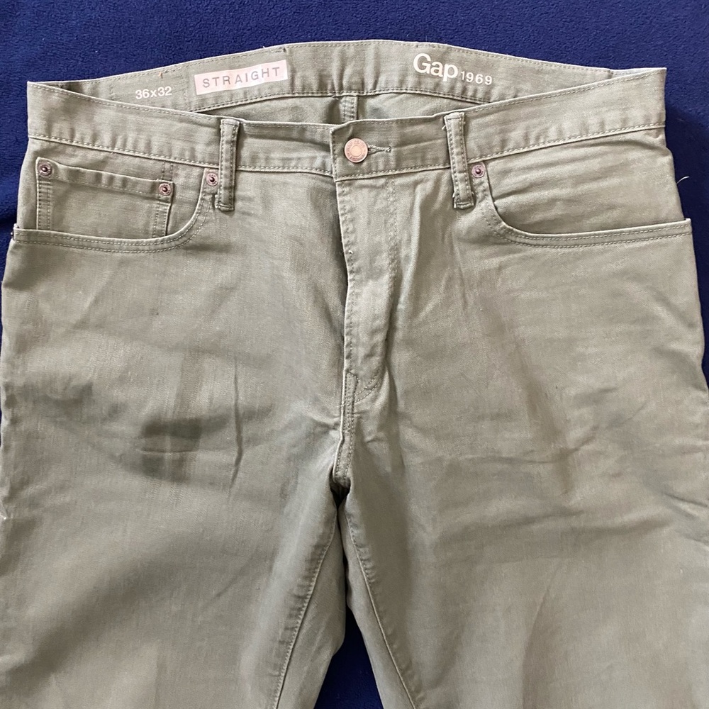 Gap 1969. Green denim. 36x32 straight fit